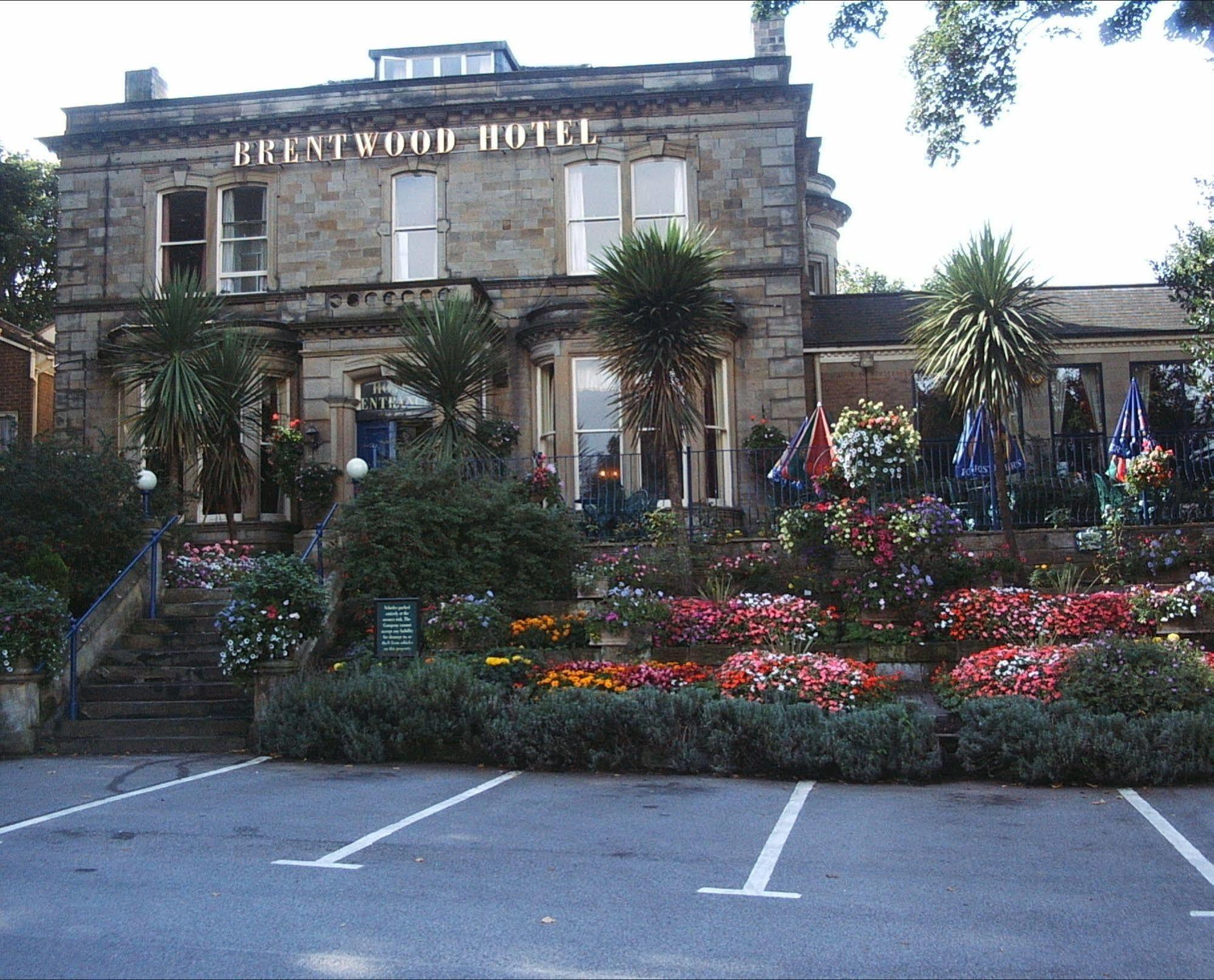 Brentwood Inn By Greene King Inns Rotherham Zewnętrze zdjęcie